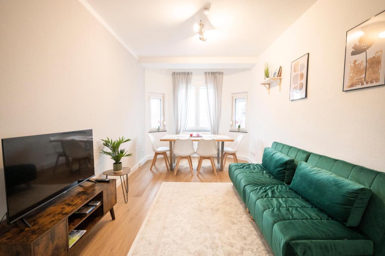 Peter Apartments - Wohnung 90Qm, 3 Schlafzimmer, Kueche, Wohnzimmer, Balkon, Netflix Fulda Exterior photo